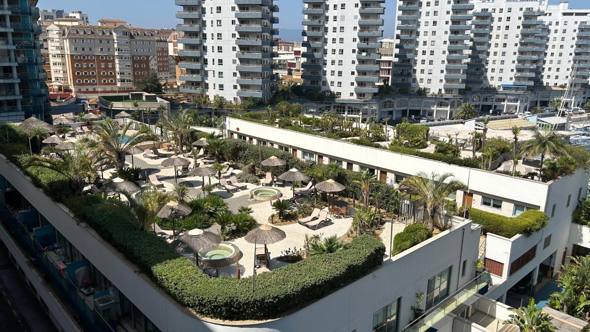 Ocean Village Luxury 2 Bed 2 Bath Apartment - Amazing Views - Pools And Jacuzzis Gibraltar Exterior foto