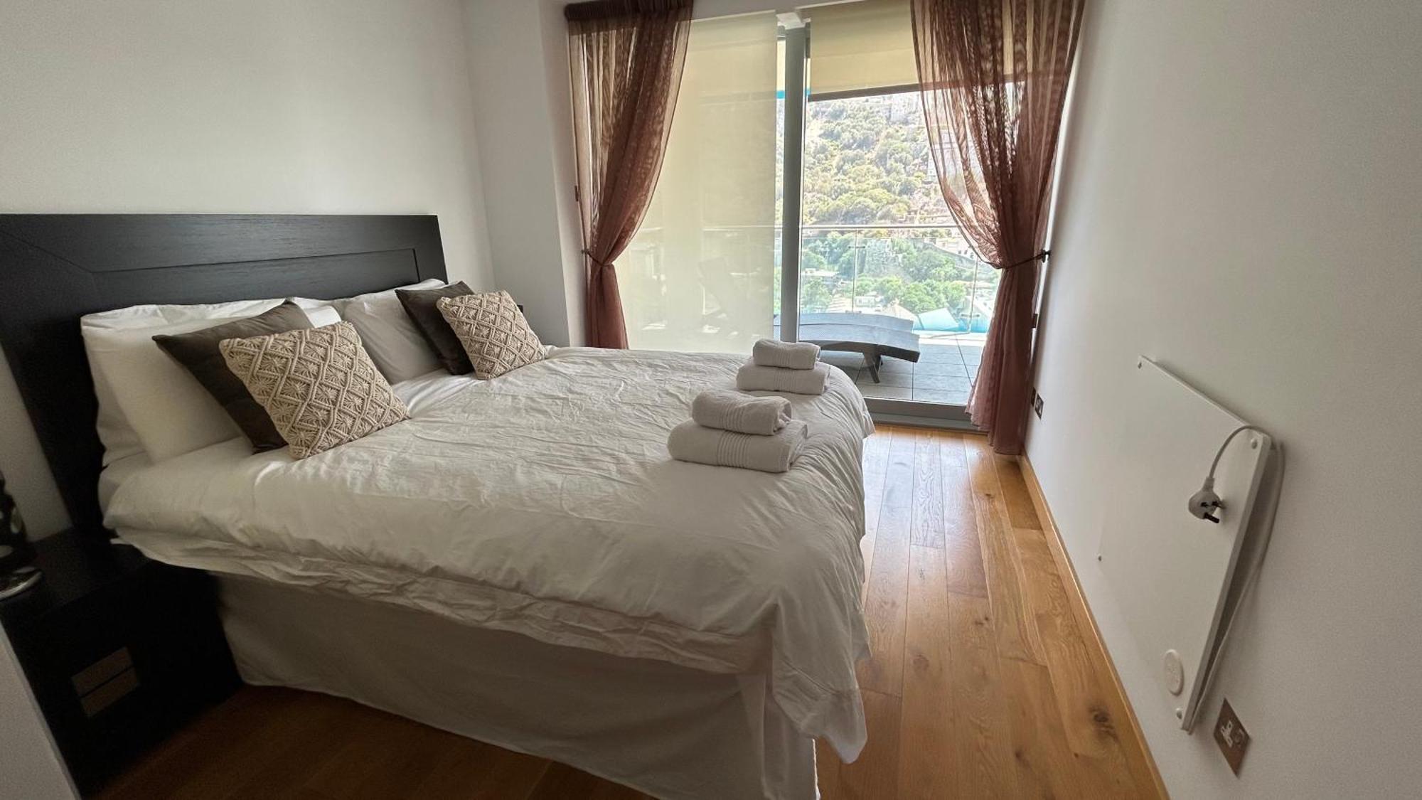 Ocean Village Luxury 2 Bed 2 Bath Apartment - Amazing Views - Pools And Jacuzzis Gibraltar Exterior foto